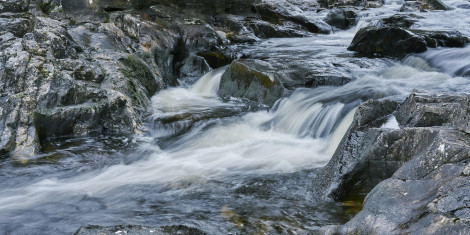 Flowing stream at Dog Falls